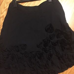 Black flirty skirt